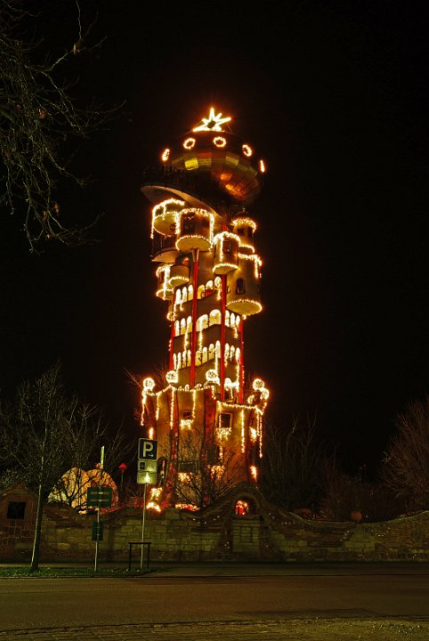 Hundertwasserturm_Weihnachten_IMGP2373_2 Kopie.jpg - Kuchlbauer's Hundertwasserturm, Abensberg zur Weihnachtszeit